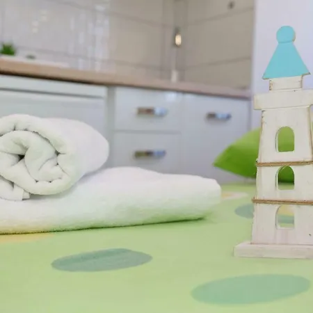 Two New By The Town Center Апартаменты *