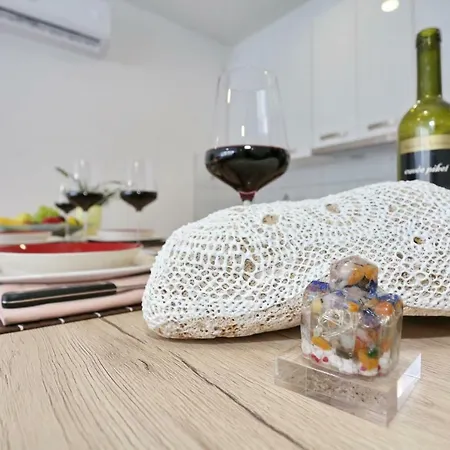 Two New By The Town Center Задар