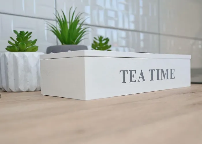 Two New By The Town Center Apartamento *